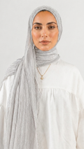 Hijabii Aura Crinkle Hijab in Pearl Gray